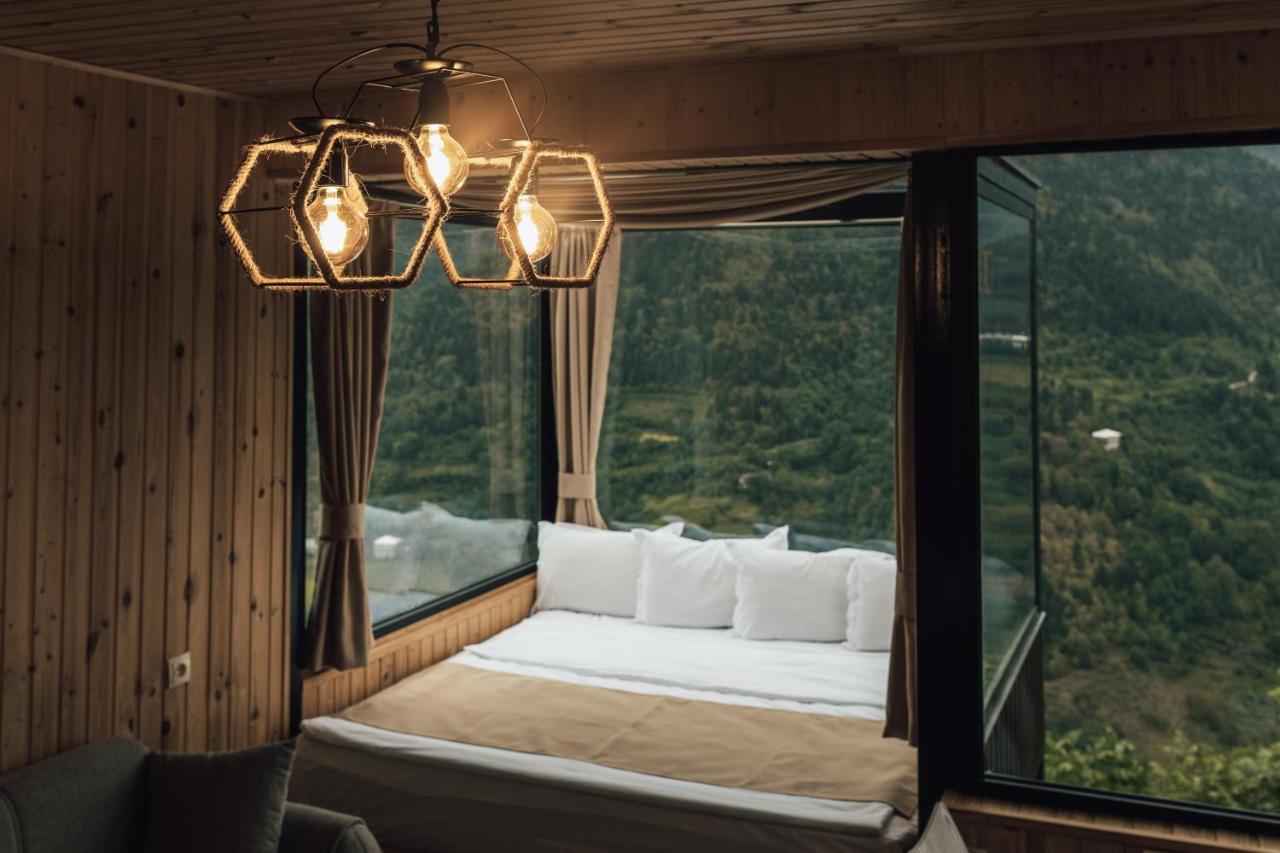 Unique Boutique Hotel Near Batumi Zeda Chkhutuneti Экстерьер фото