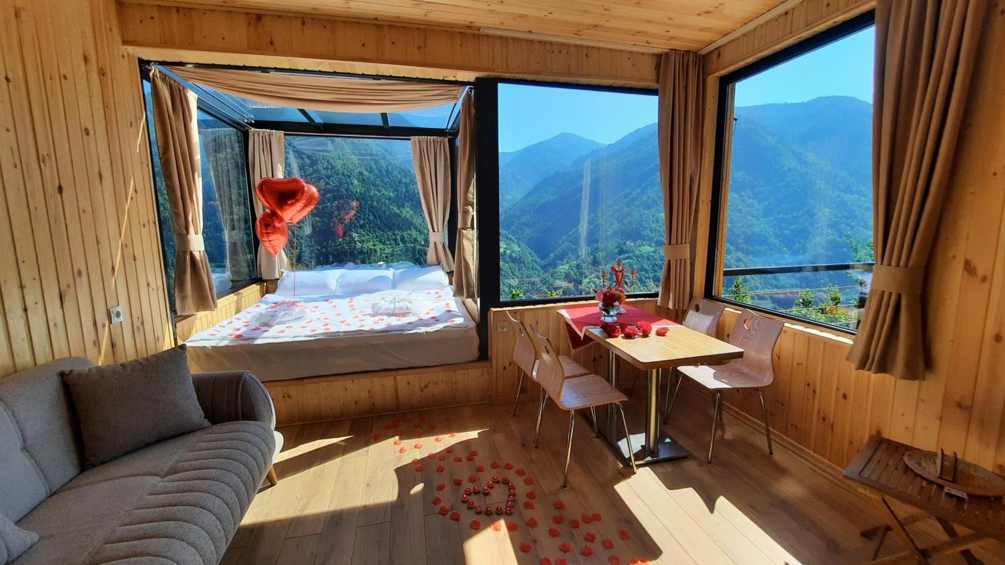 Unique Boutique Hotel Near Batumi Zeda Chkhutuneti Экстерьер фото