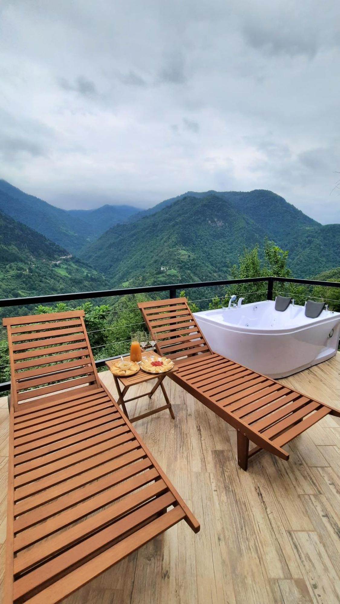 Unique Boutique Hotel Near Batumi Zeda Chkhutuneti Экстерьер фото