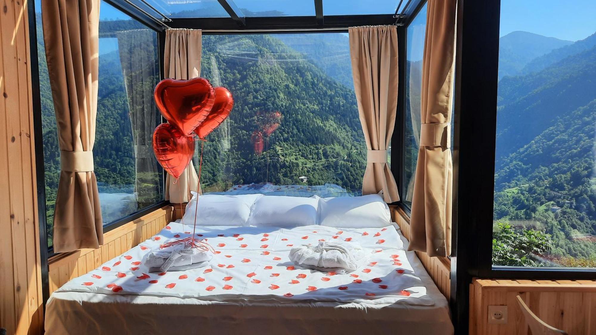 Unique Boutique Hotel Near Batumi Zeda Chkhutuneti Экстерьер фото